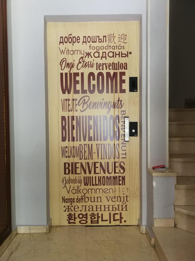 Hostal Rio De Oro Алкала ла Реал Екстериор снимка
