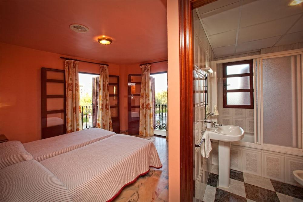 Hostal Rio De Oro Алкала ла Реал Екстериор снимка